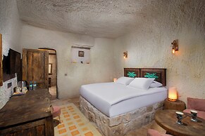 Elysium Cave Hotel & Spa