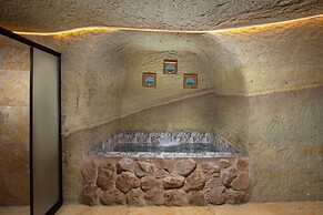 Elysium Cave Hotel & Spa