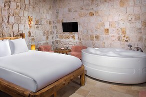 Elysium Cave Hotel & Spa