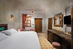 Elysium Cave Hotel & Spa