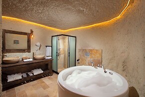 Elysium Cave Hotel & Spa