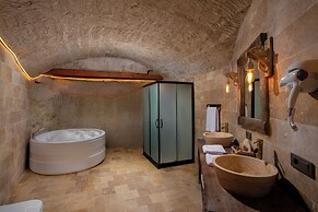 Elysium Cave Hotel & Spa