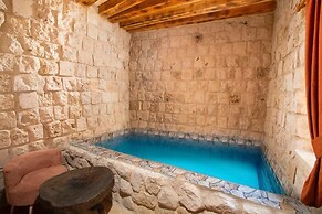 Elysium Cave Hotel & Spa