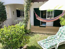 Coastal Holiday Home With Shared Pool