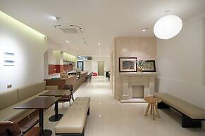 Hanoi Ivory Hotel