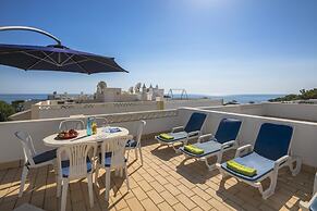 Apartment With Beautiful Terrace, Sea-views