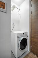 Room-makati Penthouse Studio With City V
