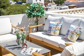 Charming Apartment in Benagil With Pool