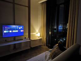 Expressionz KLCC By Laze Home