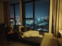 Expressionz KLCC By Laze Home