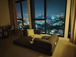 Expressionz KLCC By Laze Home