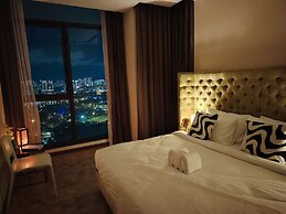 Expressionz KLCC By Laze Home