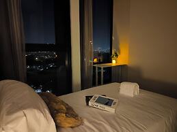 Expressionz KLCC By Laze Home