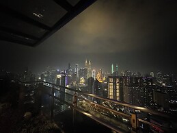 Expressionz KLCC By Laze Home