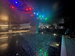 Expressionz KLCC By Laze Home