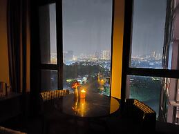 Expressionz KLCC By Laze Home