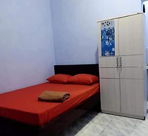 ZELLA KOST & HOMESTAY