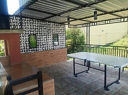 ZELLA KOST & HOMESTAY