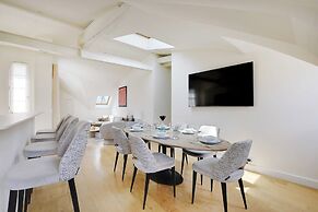 Apt a/c 3br/6p - Saint-lazare/les Champs Elysee