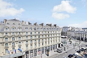 Apt a/c 3br/6p - Saint-lazare/les Champs Elysee