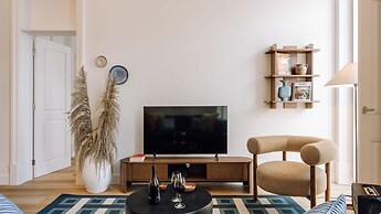 Ando Living - Abrantes 50 House