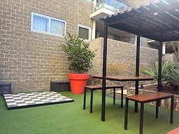 Central Lakeview Apartments
