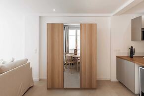 Charming Studio - 2p/ac - Sea View - Antibes