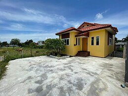 Quiet 2 bedroom house in Rawai