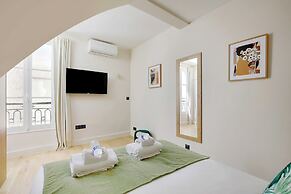Apt a/c 1br/2p - Saint-lazare/les Champs Elysee