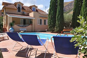 VFH Villa Cala del Cuore with pool