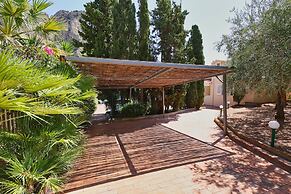 VFH Villa Cala del Cuore with pool