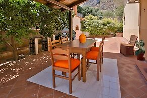 VFH Villa Cala del Cuore with pool