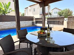 21 ATR - Stay Thalassa Villa