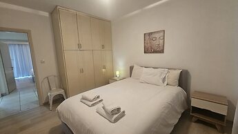 53 NIC - Stay Elion Apartment