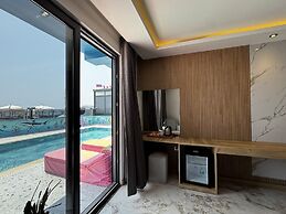 Vice City Beach Resort Otel