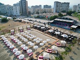 Vice City Beach Resort Otel