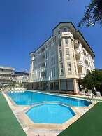 ISABELLA APART HOTEL