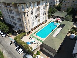 ISABELLA APART HOTEL