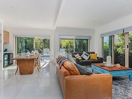 Casa Villa by the Ocean
