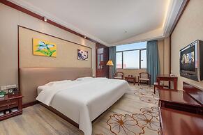 Billions-Earn Hotel