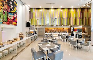 Artotel Harmoni Jakarta