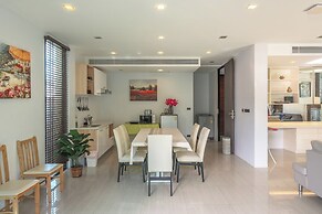 4BR Poolside 500m from Kata Beach V220