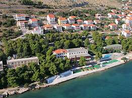 Apartment Libe With Sea View Trogir