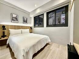 N2 Hotel