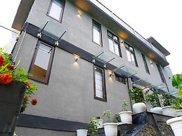 The Lakemont Villa