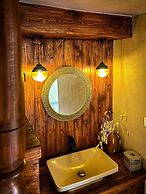 The Lakemont Villa