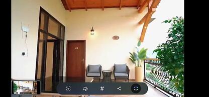 The Lakemont Villa