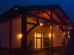 The Lakemont Villa