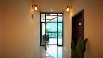 The Lakemont Villa