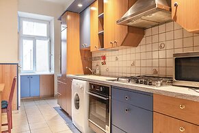 Longstay 2BR Apt in Central Area